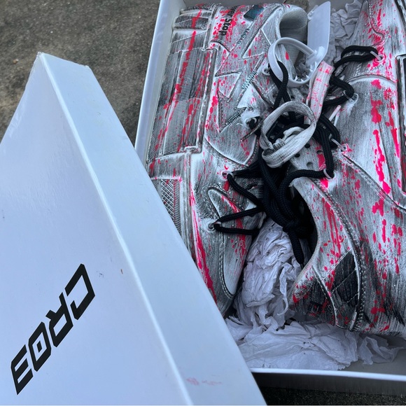 The name of them is called CRO3 - Picture 1 of 4